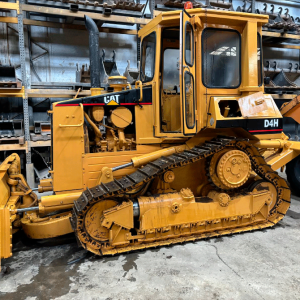CAT D4H REF. AU2504001